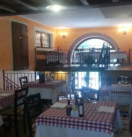 Bed & Breakfast Locanda Al Confin - Osteria Le Piere Pigozzo